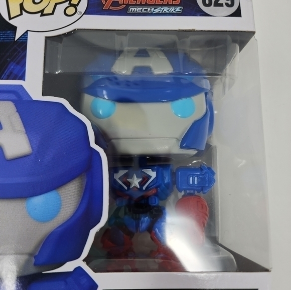 NWT Funko POP Captain America # 829 - Picture 6 of 8